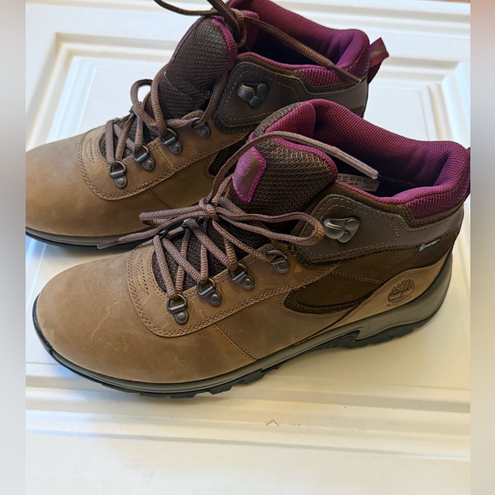TIMBERLAND TIMBERDRY WATERPROOF ANTI FATIGUE BOOTS WOMEN'S SIZE US 8.5 H26N21